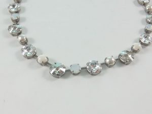 7238PH8 Halskette mit hochwertigen Glaskristallen hell-weiß