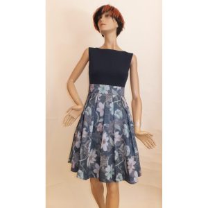 8836SK2 Swing Kleid blau-bunt Gr. 40